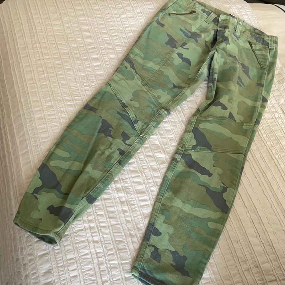 J Crew Factory Camo print stretch Jean
